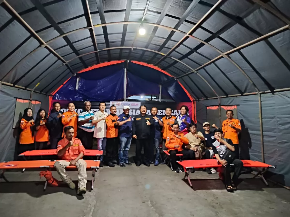 BPBD Jember bersama relawan bencana. (M Purnomo/SketsaNusantara.id)