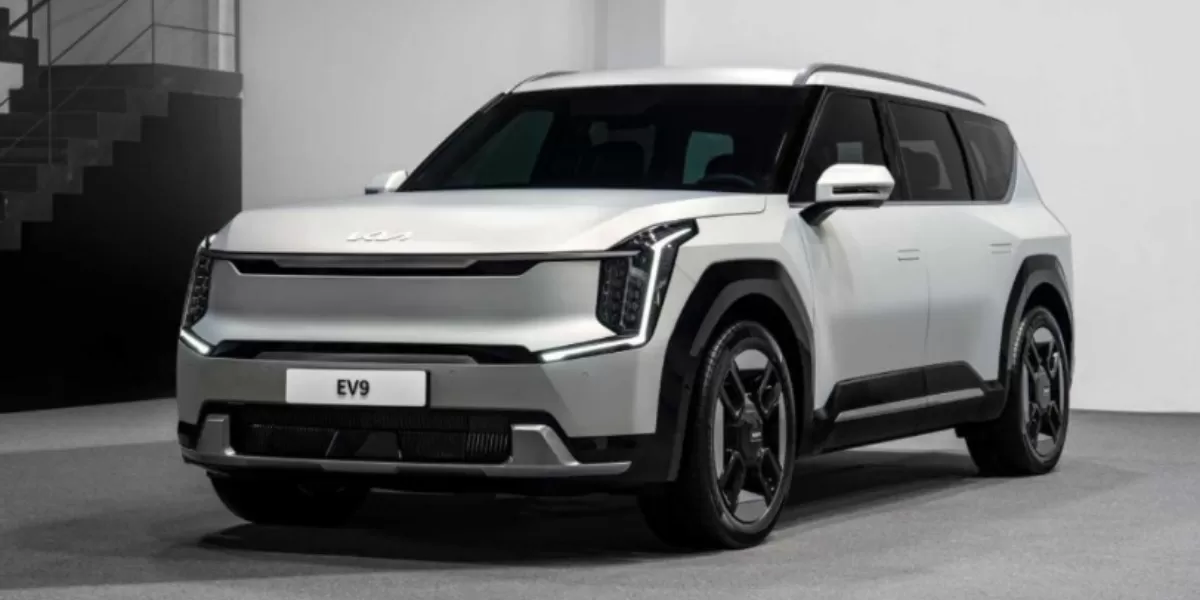 Kia menegaskan komitmennya dalam mengembangkan ekosistem kendaraan listrik di Indonesia sebagai bagian dari strategi elektrifikasi jangka panjang. (Dok. Kia)