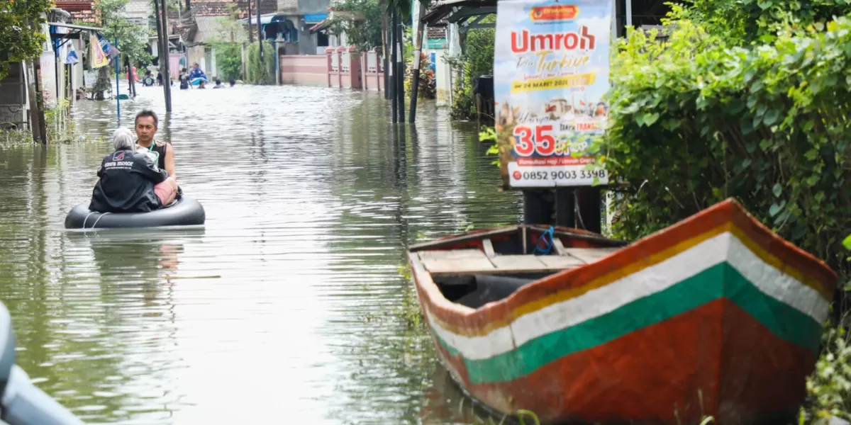 Banjir di Pati belum juga surut. (Jatengprov.go.id)