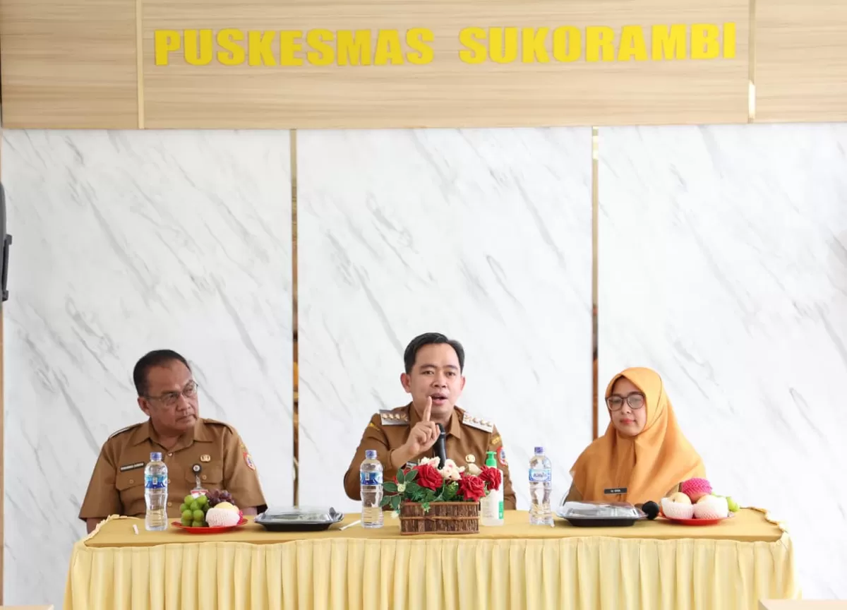 Bupati Jember Muhammad Fawait saat memberikan pengarahan. (Dok Diskominfo Jember)
