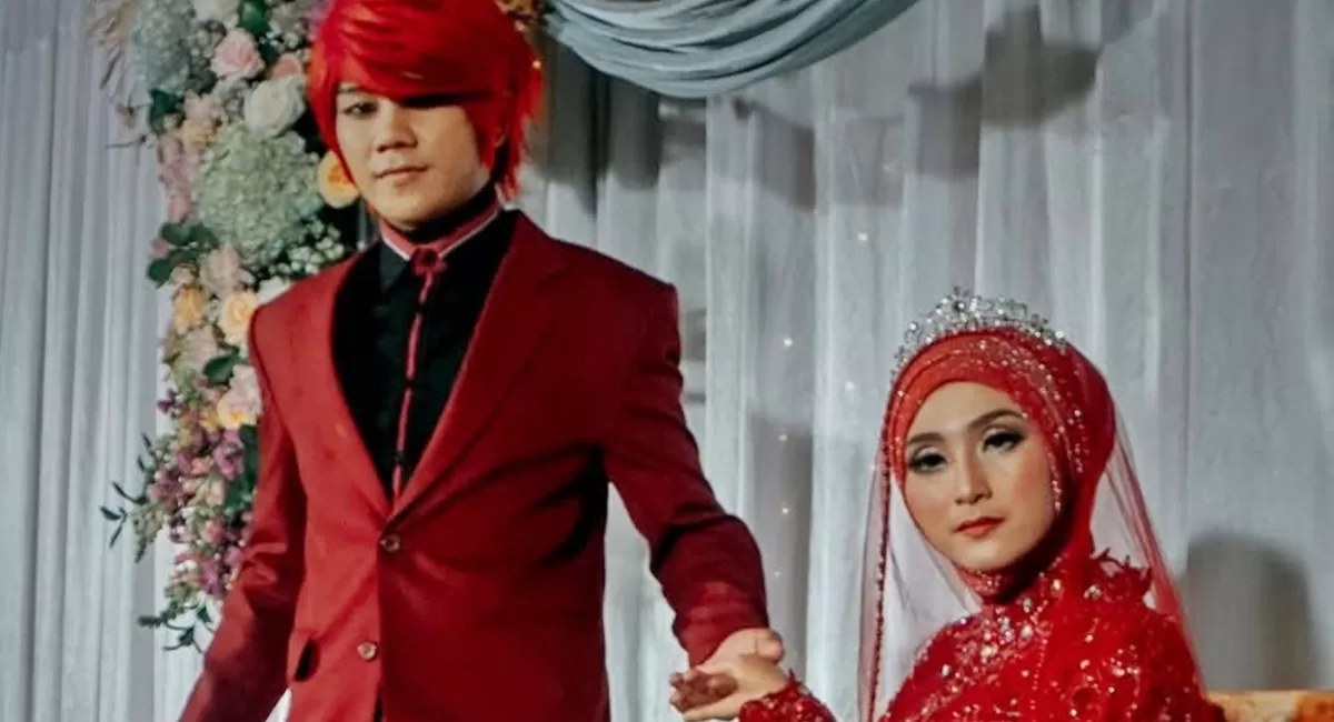 Potret Pesulap Merah yang mengaku punya 2 istri di tengah suasana usai istrinya meninggal dunia, ternyata menikah lagi sejak 2022 (Instagram/marcelradhival1)