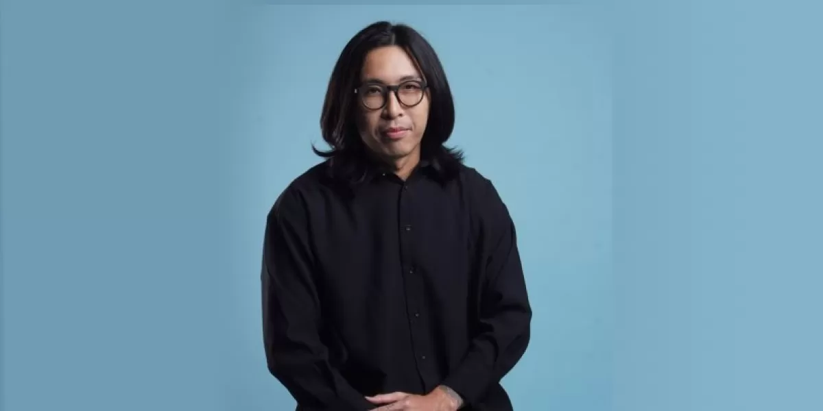 Dr. Tirta meluapkan emosinya usai kemenangan Manchester United atas Arsenal.  (X/tirta_cipeng)