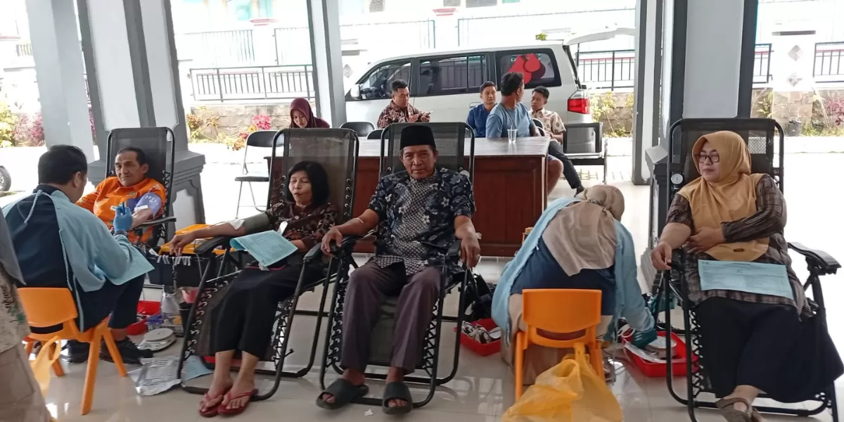 PMI Kecamatan Sumberjambe menggelar donor darah rutin. (Dok. PMI Jember)