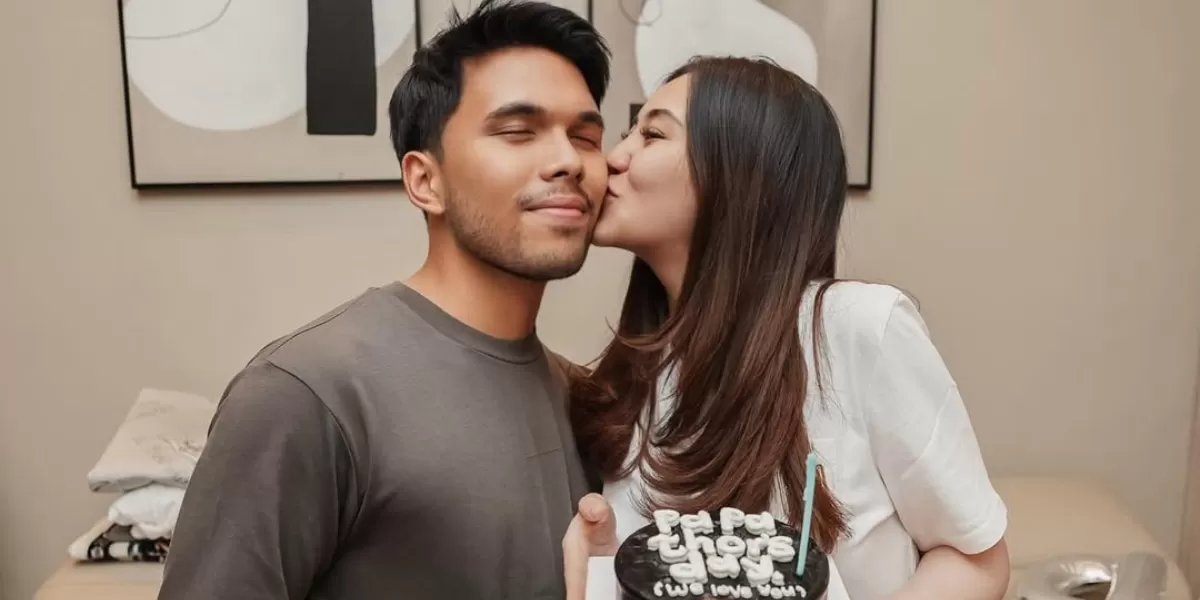 otret Aaliyah Massaid sedang merayakan ulang tahun Thariq Halilintar yang ke-27. Berikan ucapan spesial ini. (Instagram/aaliyah.massaid)
