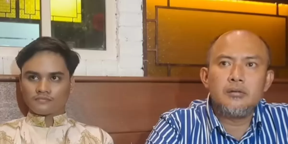 Iis Dahlia tuding Ressa Rizky penyebab Denada diboikot dibeberaoa saluran tv (Tangkapan layar YouTube/@cumicumi)