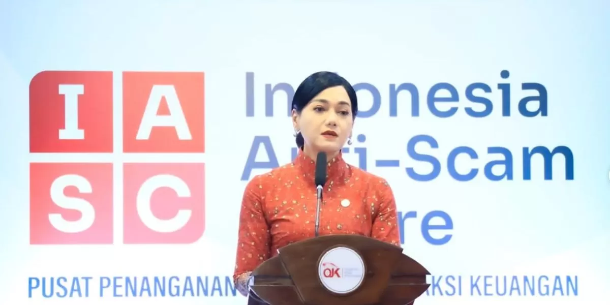 Sosok Friderica Widyasari, Ketua dan Wakil Ketua OJK (Instagram @fridericawidyasari)