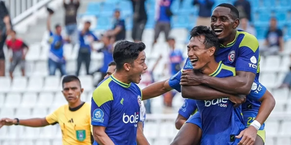 Rio Fahmi dan Hansamu Yama tampil solid bersama Arema FC