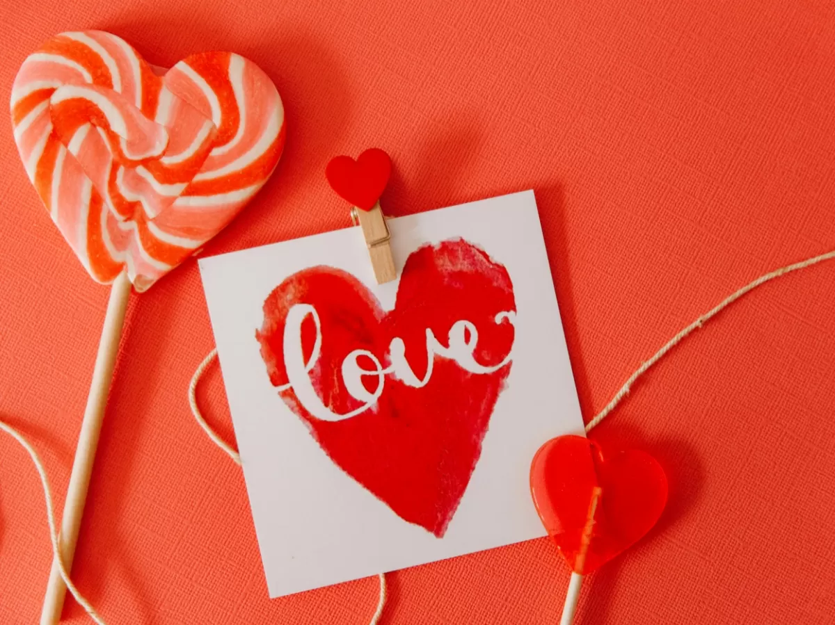 Ucapan Hari Valentine 14 Februari 2026. (Pexels.com/ROMAN ODINTSOV)