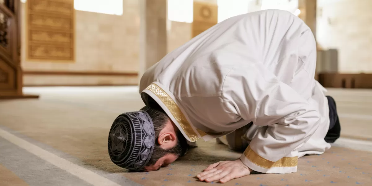 Ilustrasi. Apa hukum bagi orang yang puasa Ramadhan tapi tidak sholat. (Pexels/Alena Darmel)