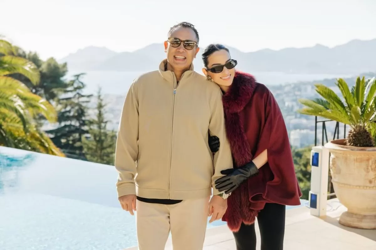 Potret romantis pasangan Nia Ramadhani dan Ardi Bakrie, tepis rumor isu keretakan rumah tangga yang belakangan ini ramai diperbincangkan (Instagram/ramadhaniabakrie)