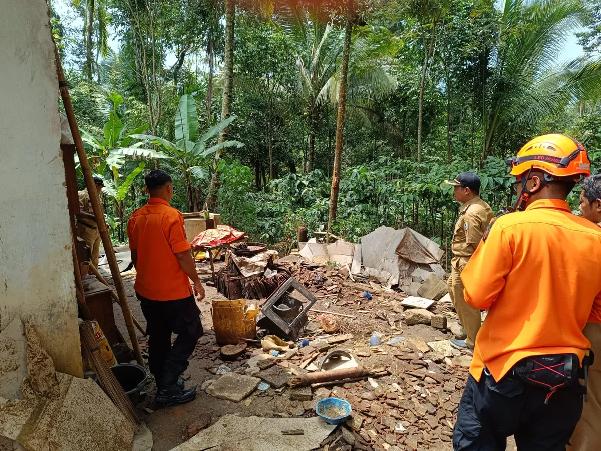 Kondisi bencana yang terjadi di Jember. (Dok BPBD Jember)