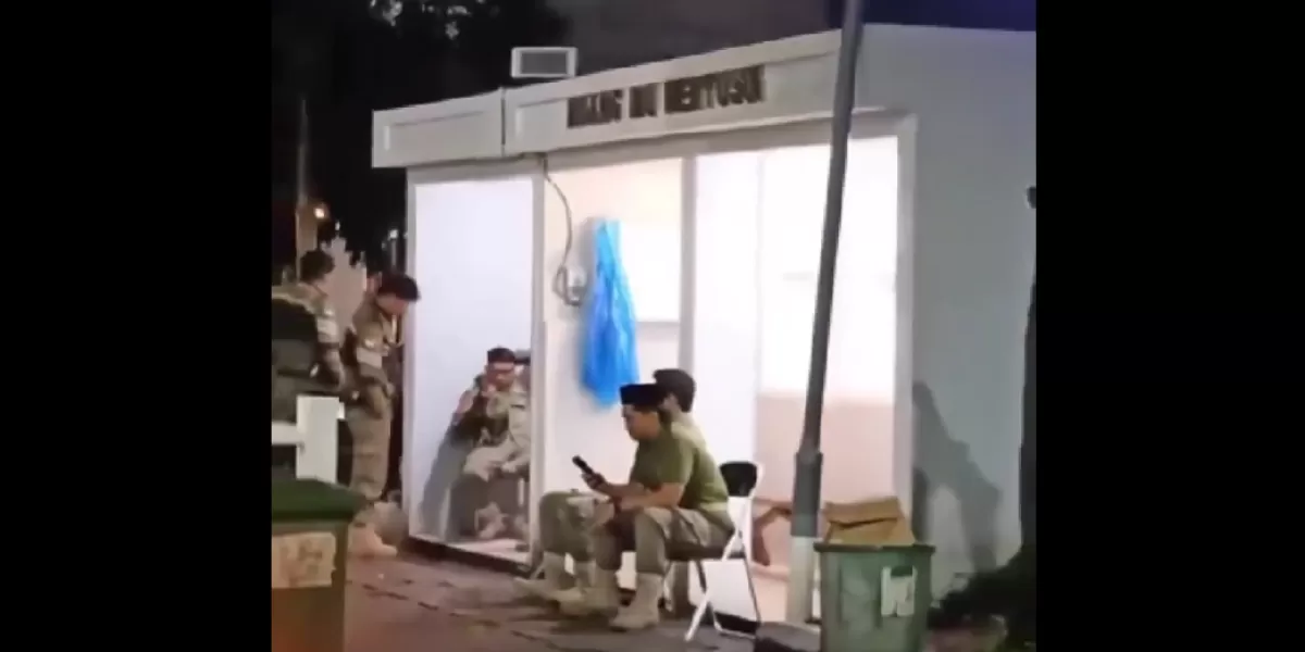 Suasana ruang laktasi di Alun-Alun Kota Malang yang diprotes warga usai diduga disalahgunakan oleh oknum petugas Satpol PP.  (X/ RadioElshinta)