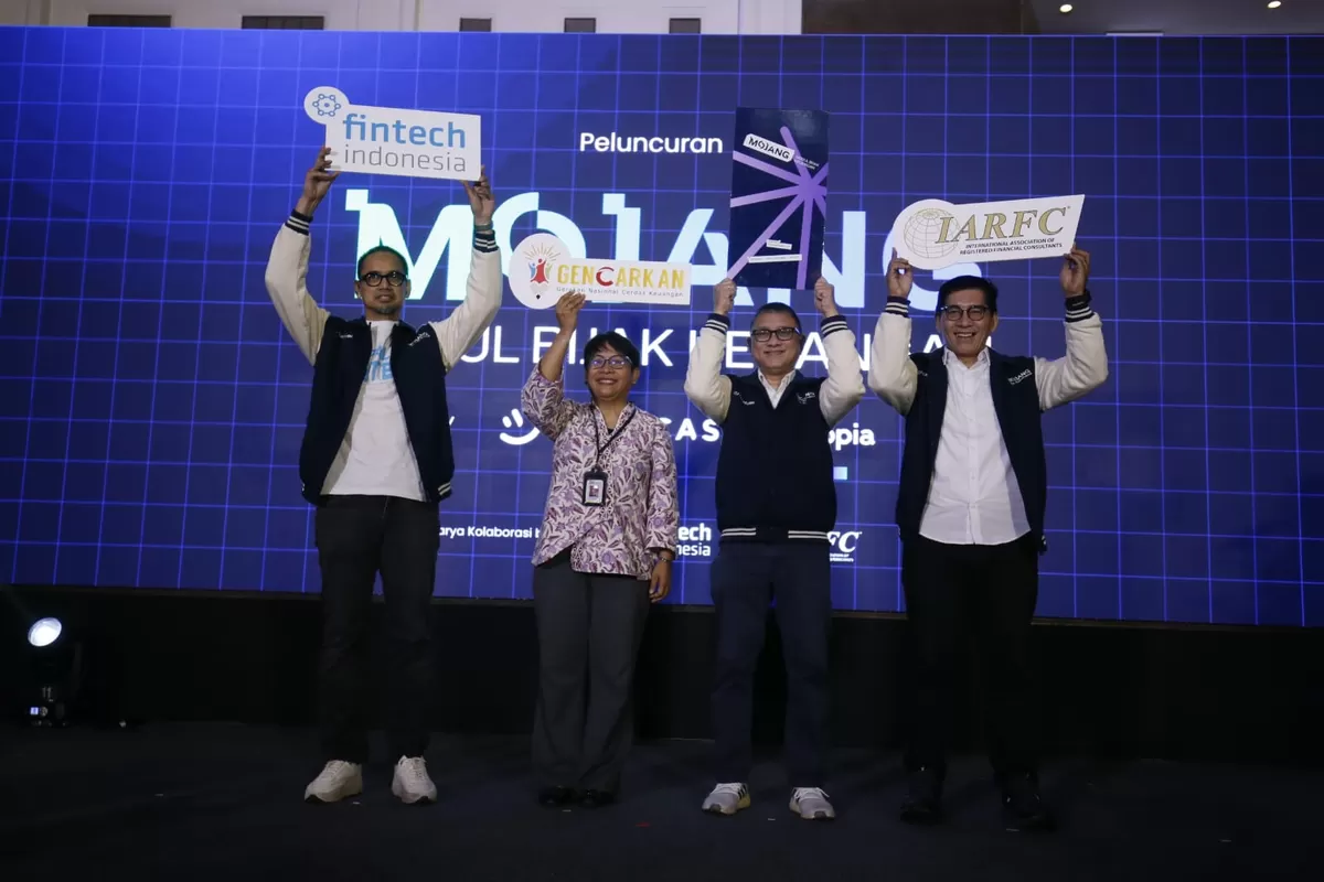 PT Indonesia Fintopia Technology (Easycash) bersama Asosiasi Fintech Indonesia (AFTECH) dan International Association of Registered Financial Consultants (IARFC) Indonesia meluncurkan MOJANG. (Dok. SketsaNusantara.id.)