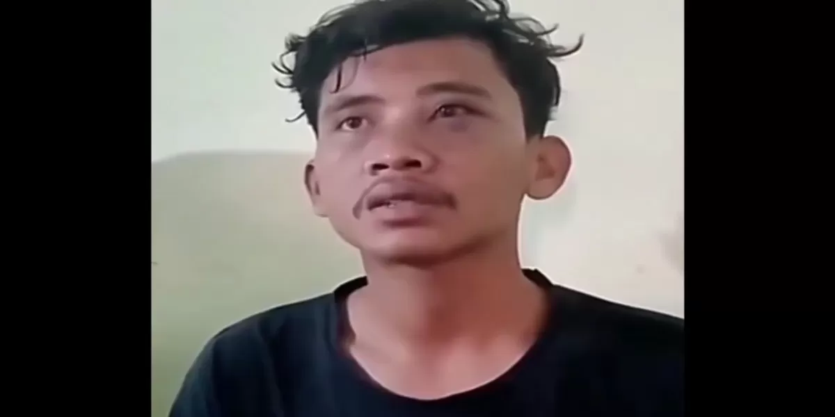 MM (23) memberikan keterangan usai melapor ke polisi terkait dugaan penganiayaan dan persekusi yang dialaminya di Blora.  (X/RadioElshinta)