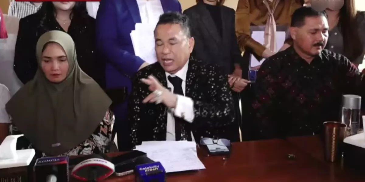 Hotman Paris kuasa hukum Fandi Ramadhan  (YouTube KOMPASTV )