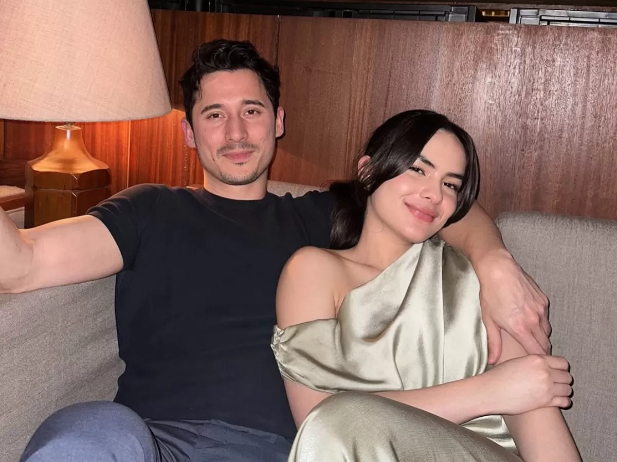 Potret dinner romantis Steffi Zamora dan Nino Fernandez. (Instagram/@steffizamoraa)