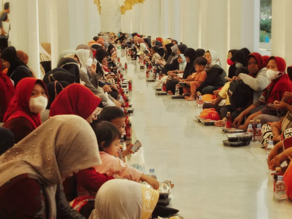Ilustrasi, pesan buka bersama Ramadhan 1447 Hijriah. (Unsplash.com/Naufal Fawwaz Assalam)