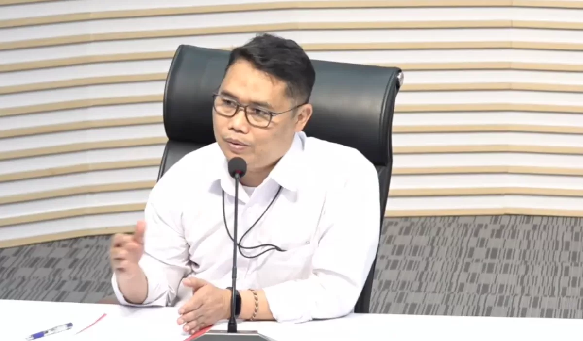 Deputi Penindakan dan Eksekusi KPK Asep Guntur Rahayu saat konferensi pers kasus suap di Ditjen Bea Cukai (YouTube KPK RI)