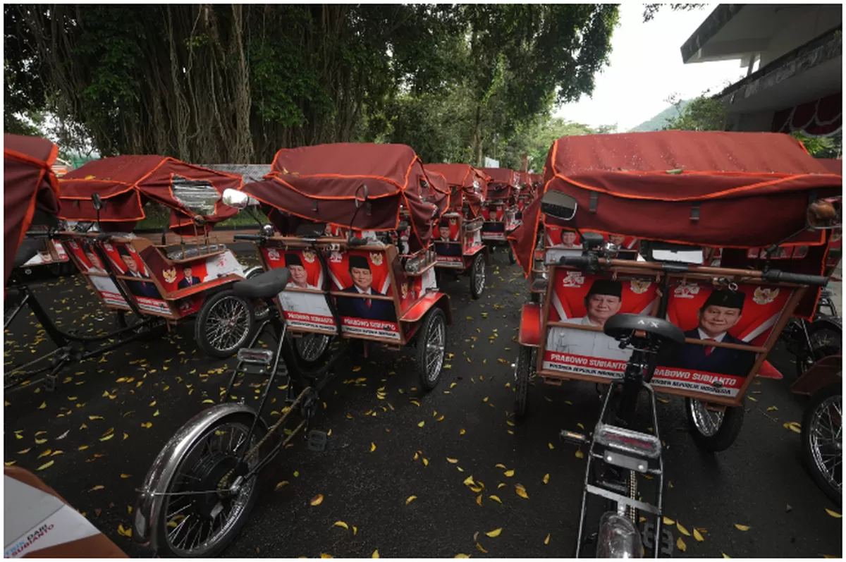 Becak Listrik dari Prabowo Harapan Baru bagi Para Penarik Lansia di Trenggalek (Tim Media Presiden Prabowo Subianto)