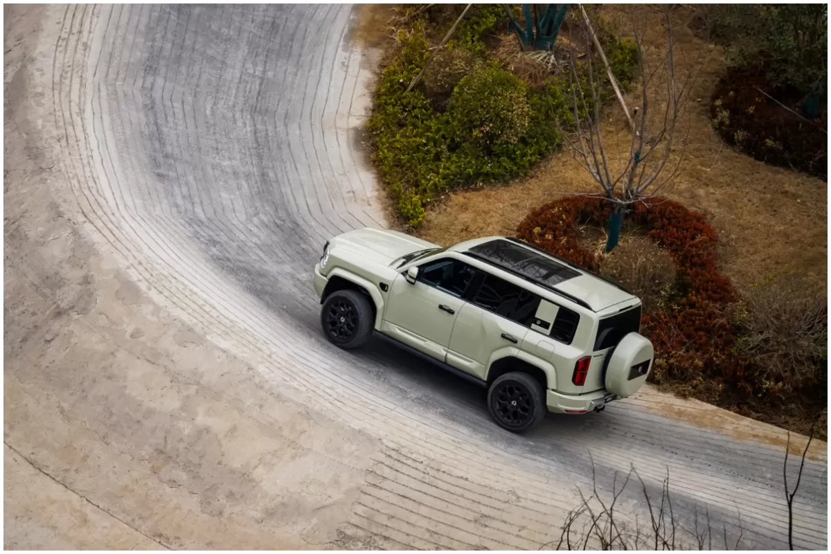 BYD Hadirkan Pengalaman Menantang di Sirkuit All-Terrain Khusus NEV di Zhengzhou (IST)