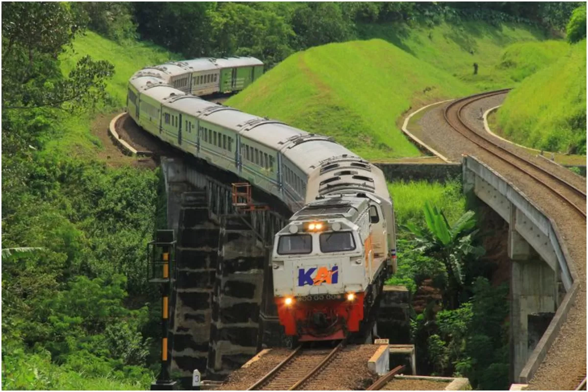 KAI Daop 6 Yogyakarta mencatat akan memberangkatkan sebanyak 30.156 penumpang KA Jarak Jauh dari berbagai stasiun Daop 6. (Wikimedia Commons)