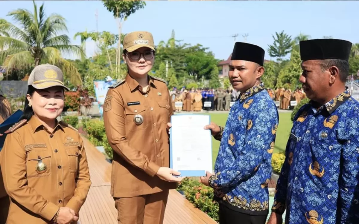 Penyerahan SK PPPK Paruh Waktu Kabupaten Poso, Senin 26 Januari 2026 (FB Kominfosandi Poso)