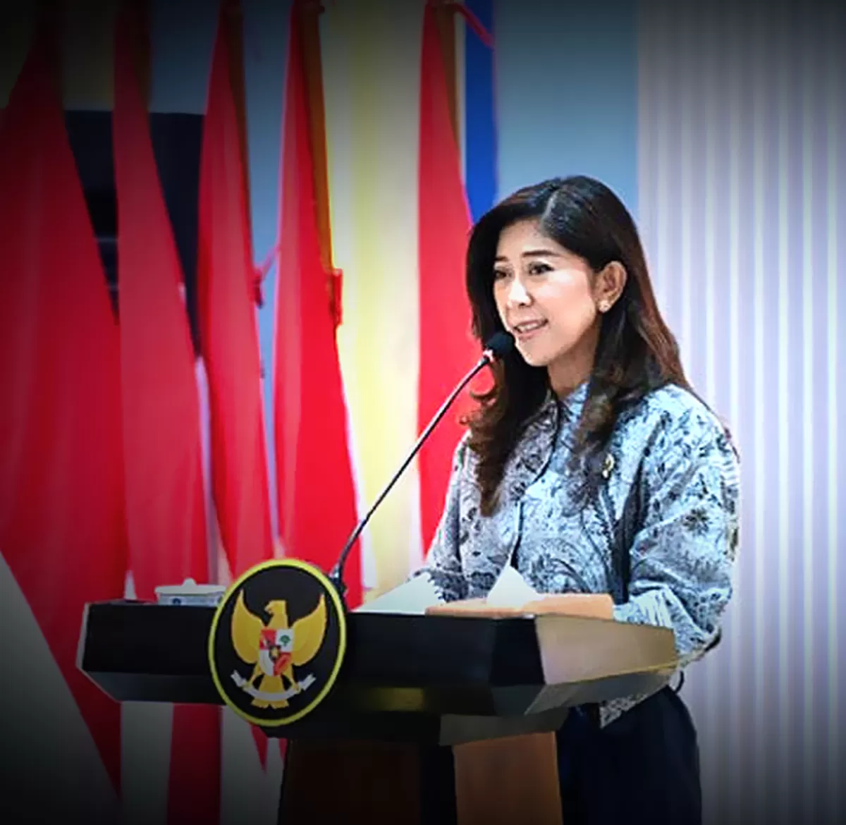 Kemkomdigi blokir Grok AI demi cegah pornografi palsu. Langkah tegas lindungi martabat warga dari ancaman teknologi deepfake seksual.
