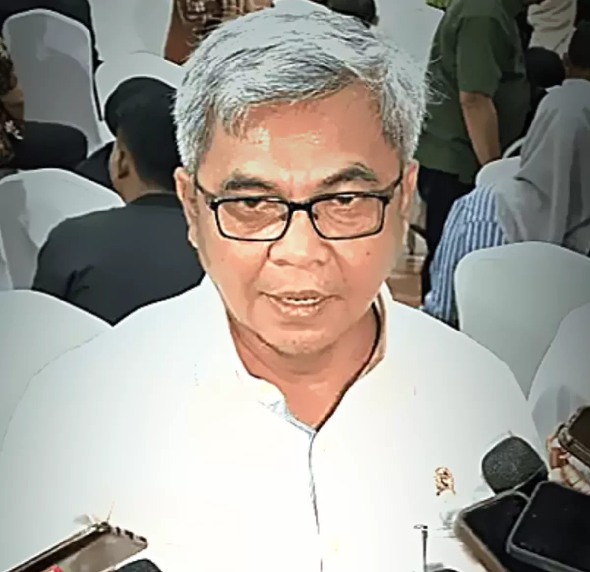 KPK bedah skandal suap pajak di DJP. Modus diskon pajak 80 persen terendus. Penyidik sita dokumen dan valuta asing di markas fiskal.