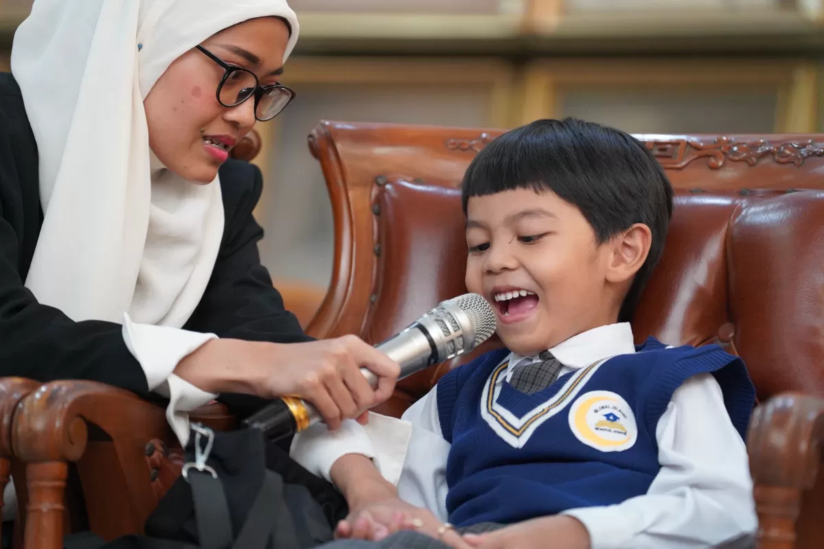 Riza Kalandara Alfatih, siswa TK Global Islamic Bilingual School (GIBS), yang akan mengikuti ajang Southeast Asian Mathematical Olympiad (SEAMO) 2026 tingkat Asia Tenggara di Bali pada 17 Januari 2026