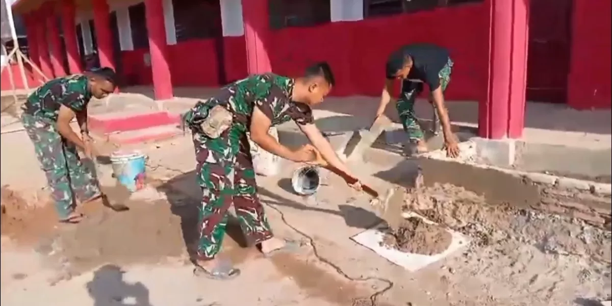 Sekolah Kembali Bersih Pascabencana, Anak-anak di Tapanuli Sekolah Lagi. Foto istimewa Pandhalungan.com