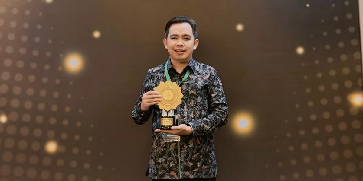 Bupati Jember Gus Fawait raih penghargaan UHC Awards 2026. Foto istimewa pandhalungan.com
