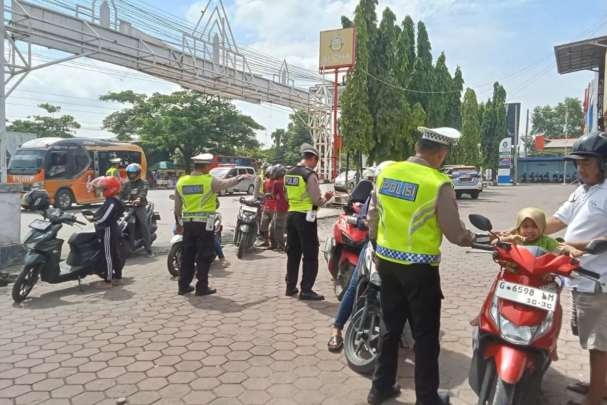Satlantas Polres Pemalang  operasi cipta kondisi di awal tahun 2026, razia digelar di Jalan Gatot Subroto, rabu (07/01) 