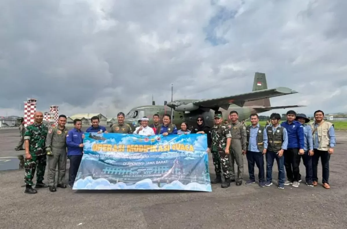 Tim Operasi Modifikasi Cuaca BMKG siap melakukan OMC di wilayah Jawa Barat.   (Foto: BMKG)