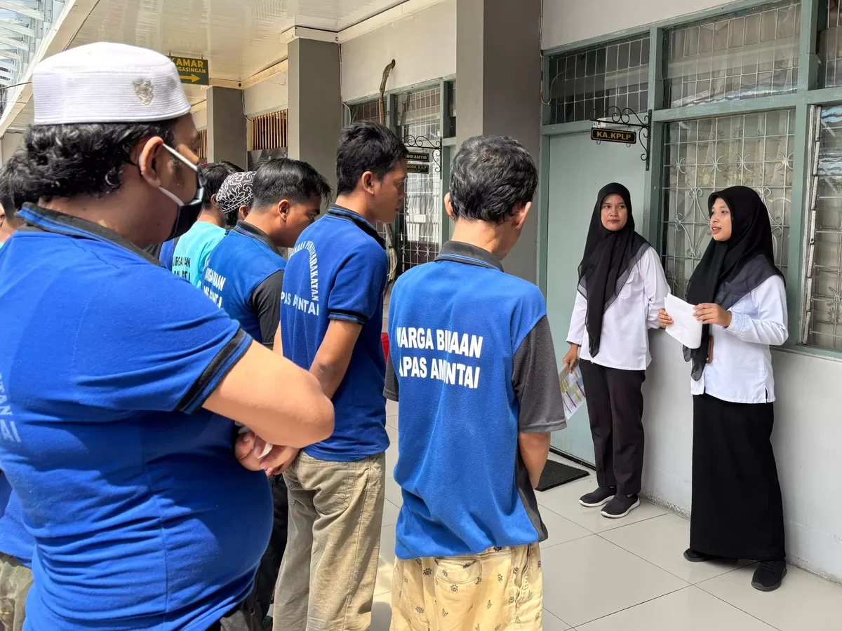 Petugas Lapas Amuntai Bersama WBP