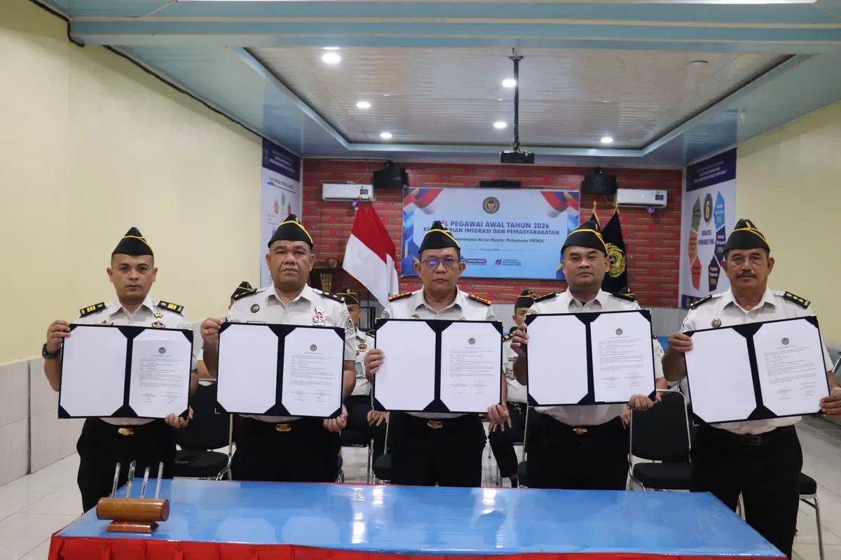 Kalapas Rantauprapat dan Jajaran Saat Penandatanganan Perjanjian Kinerja
