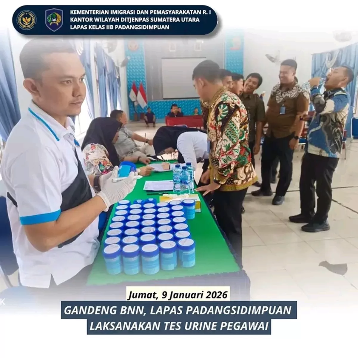 Pegawai Lapas Padangsidimpuan Saat Kegiatan Tes Urine