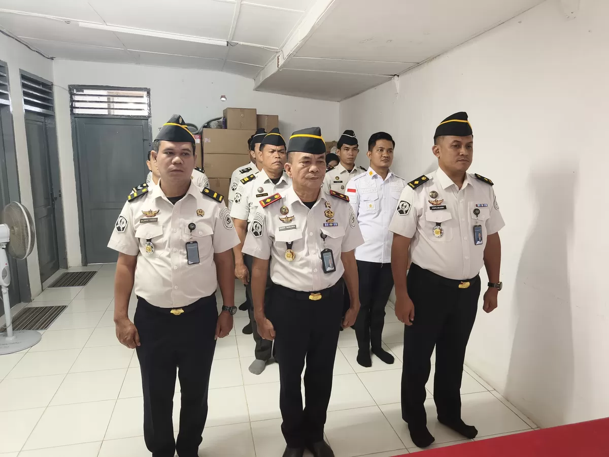 Kalapas Kotapinang dan Jajaran Saat Mengikuti Apel Bersama Kemenko Hukum, HAM dan ImiPas