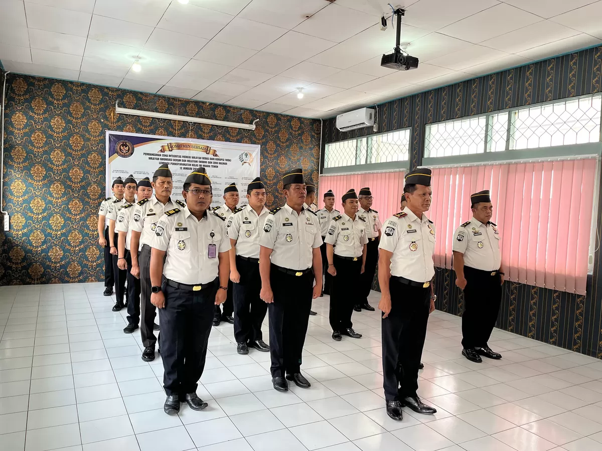 Kalapas Muara Teweh dan Jajaran Saat Apel Bersama Kemenko Hukum, HAM dan ImiPas