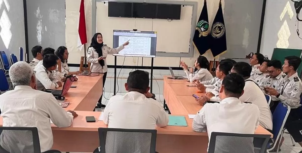Kabapas Muara Teweh dan Jajaran Saat Pembentukan Tim Pembangunan ZI