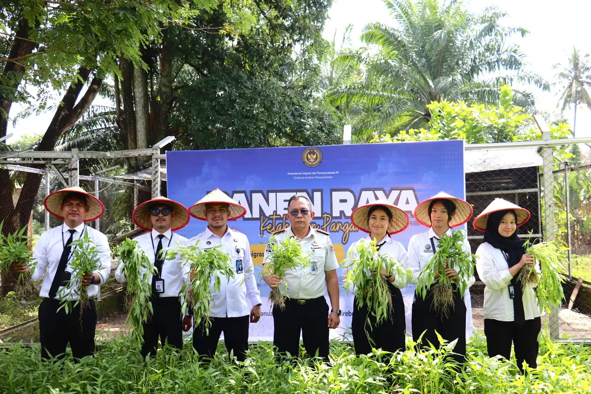 Kalapas Rantauprapat dan Jajaran Saat Kegiatan Panen Raya