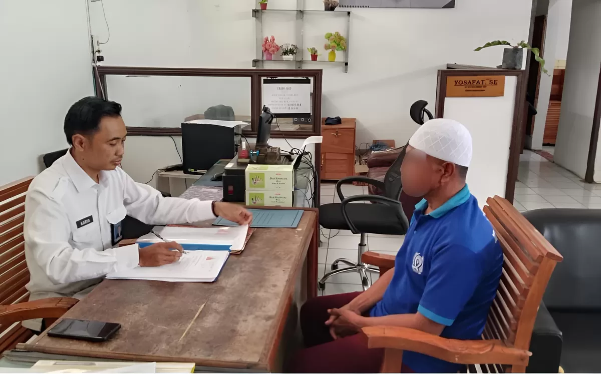 PK Bapas Muara Teweh Saat Kegiatan Litmas terhadap Warga Binaan