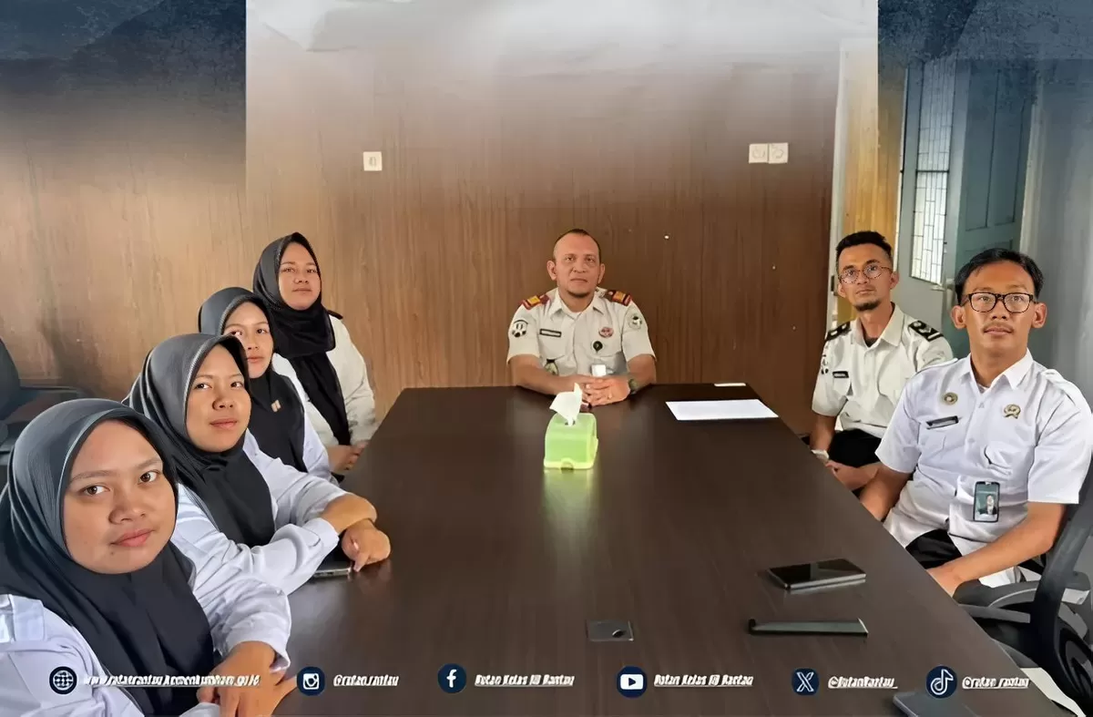 Karutan Rantau dan Jajaran Saat Mengikuti Internalisasi dan Pendampingan Penyusunan RUP