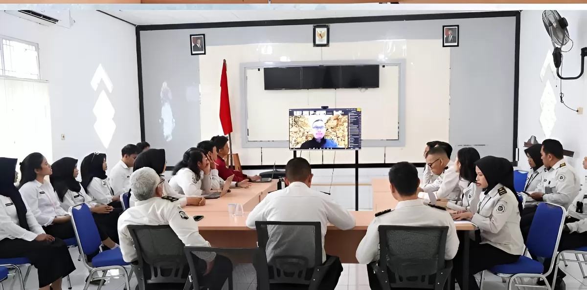Kabapas Muara Teweh dan Jajaran Saat Kegiatan Sosialisasi Penginputan Laporan Melalui bimkemas.web.id
