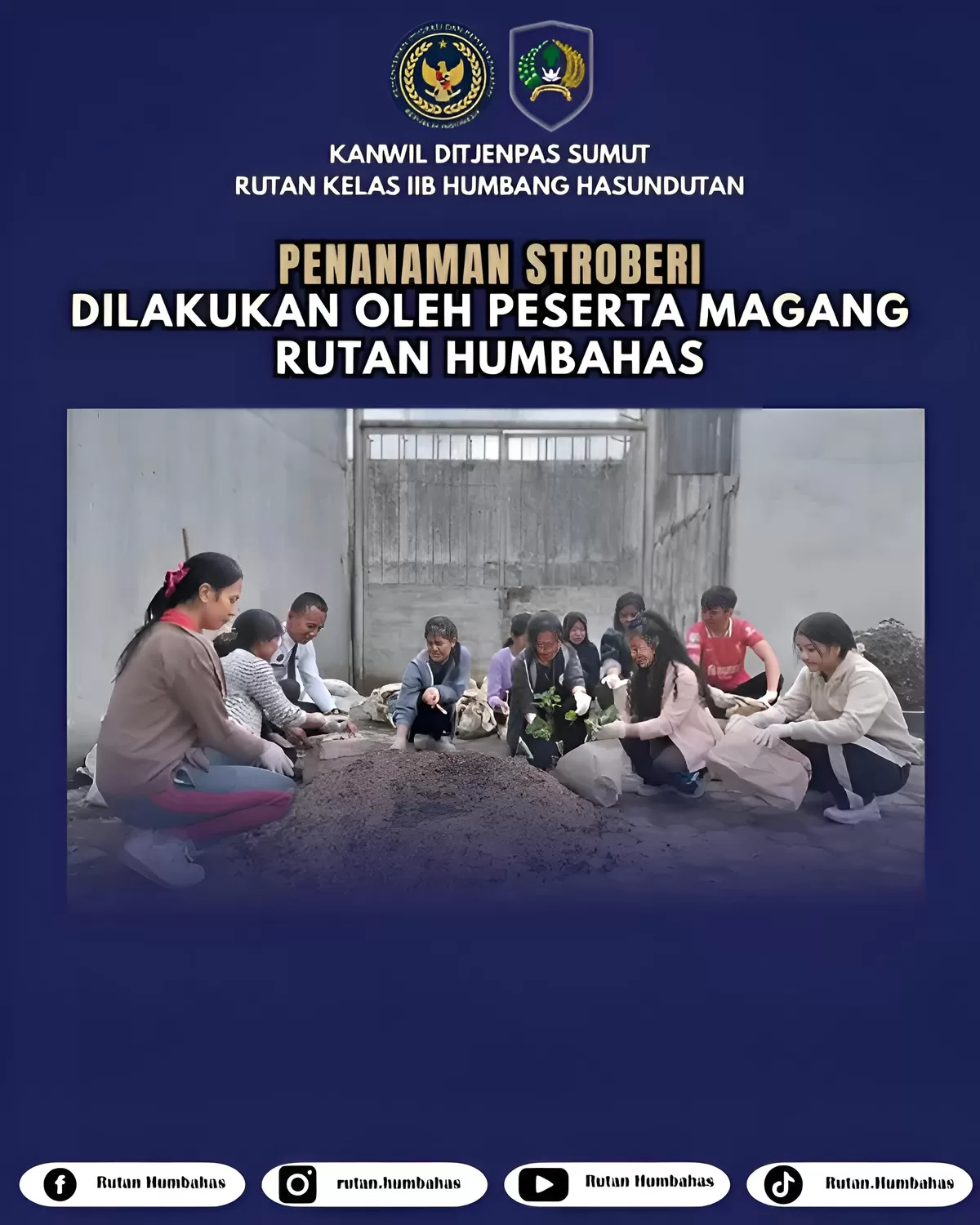 Peserta Magang di Rutan Humbang Hasundutan Saat Penanaman Stoberi