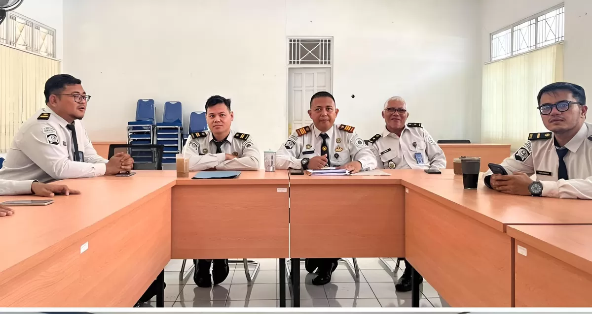Kabapas Muara Teweh dan Jajaran Saat mengikuti kegiatan sosialisasi