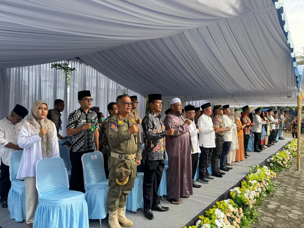 Kalapas Muara Teweh Saat Hadiri Pembukaan Pasar Ramadhan Barito Utara 1447 Hijriah