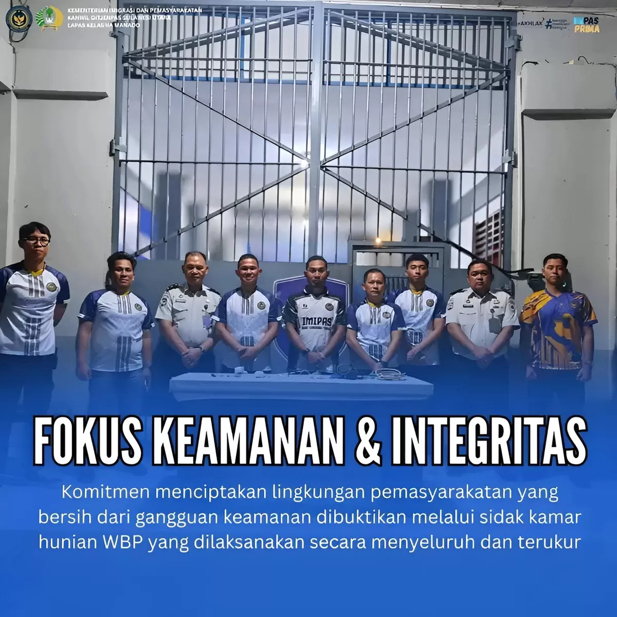 Petugas Lapas Manado Saat Inspeksi Mendadak di Kamar Hunian WBP