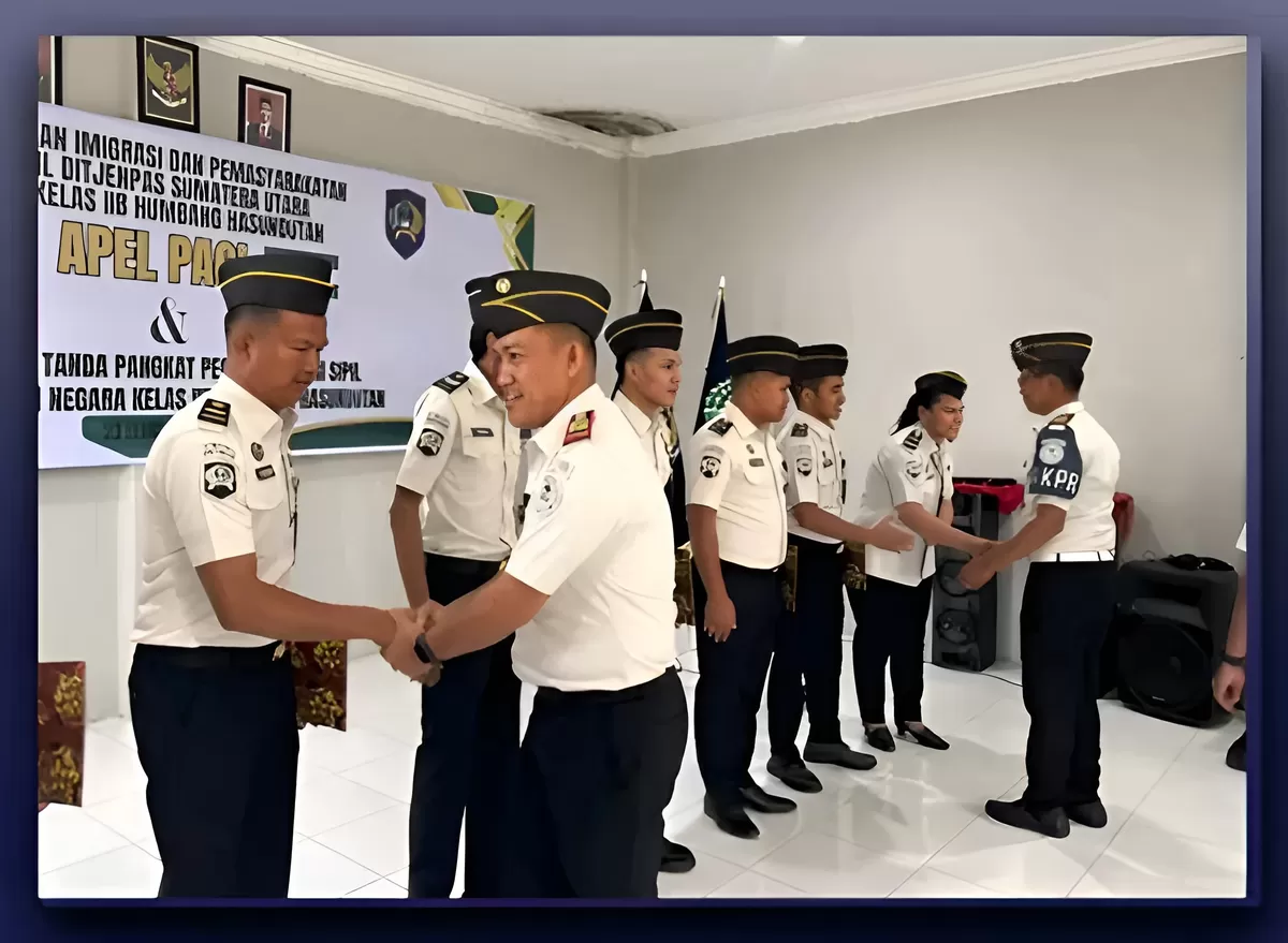 Karutan Humbang Hasundutan Saat Apel Kenaikan Pangkat dan Pelepasan Pegawai Pindah Tugas