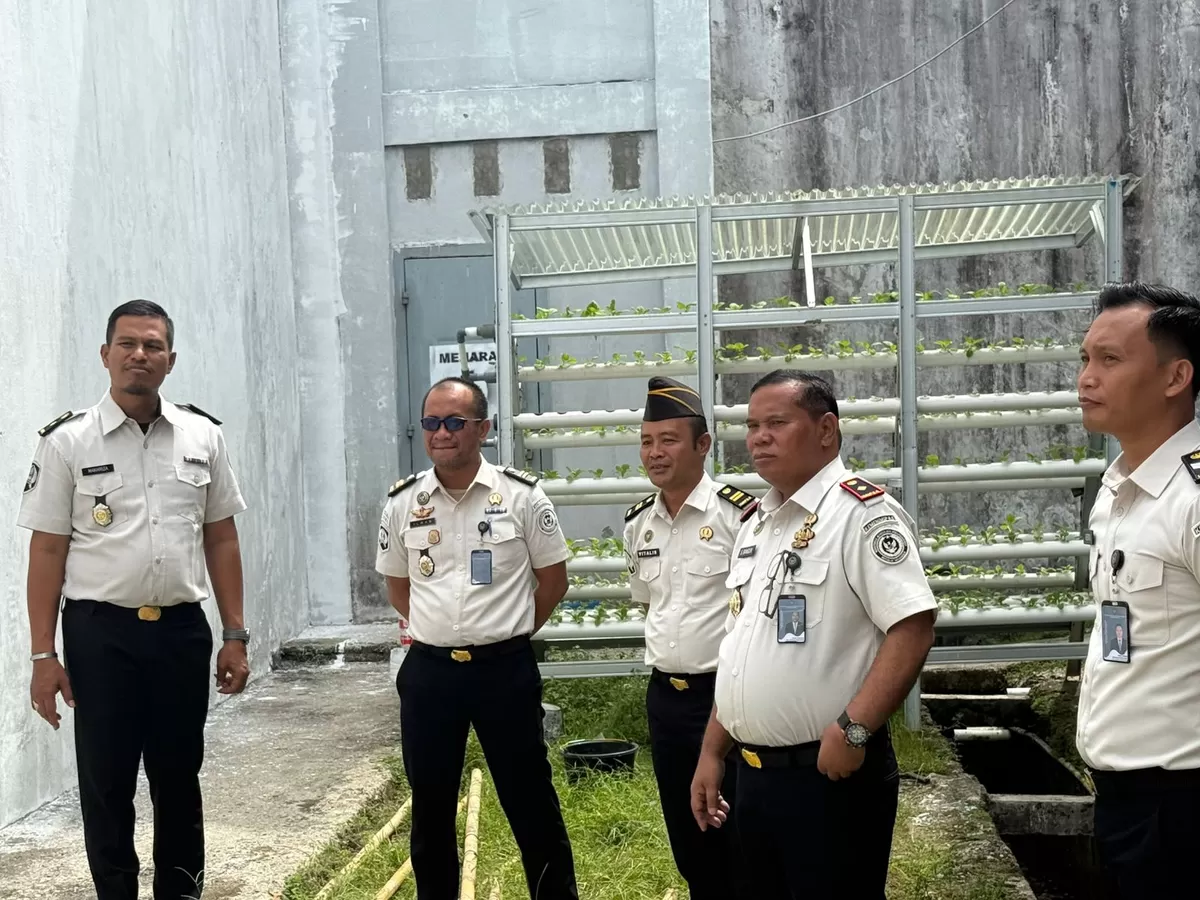 Kalapas Gunungsitoli dan Jajaran Saat Kontrol Area Brandgang