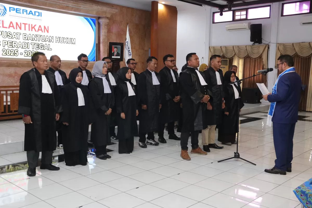 Pelantikan Pengurus Peradi Kota Tegal (Hidayatulloh)